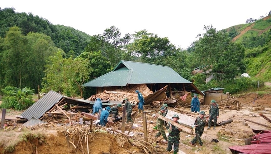 Hoạt động góp phần nâng cao ý thức bảo vệ môi trường, công trình dân sinh và phát huy vai trò xung kích của Bộ đội Biên phòng Thanh Hóa trong khắc phục hậu quả bão số 5 cũng như các nhiệm vụ khác. Ảnh: CTV