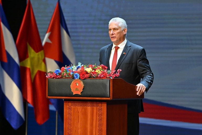 Bí thư Thứ nhất Trung ương Đảng Cộng sản Cuba, Chủ tịch nước Cuba Miguel Diaz Canel Bermudez phát biểu (ảnh Thủy Nguyên)