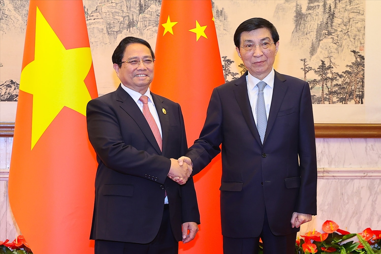 Thủ tướng Phạm Minh Chính hội kiến Chủ tịch Chính hiệp toàn quốc Trung Quốc - Ảnh: VGP/Nhật Bắc Thủ tướng Phạm Minh Chính hội kiến Chủ tịch Chính hiệp toàn quốc Trung Quốc - Ảnh: VGP/Nhật Bắc