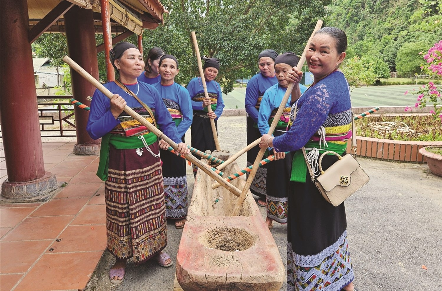Dự án 6 đóng vai trò như “chìa khóa” để vừa giữ bản sắc, vừa tạo sinh kế cho đồng bào DTTS