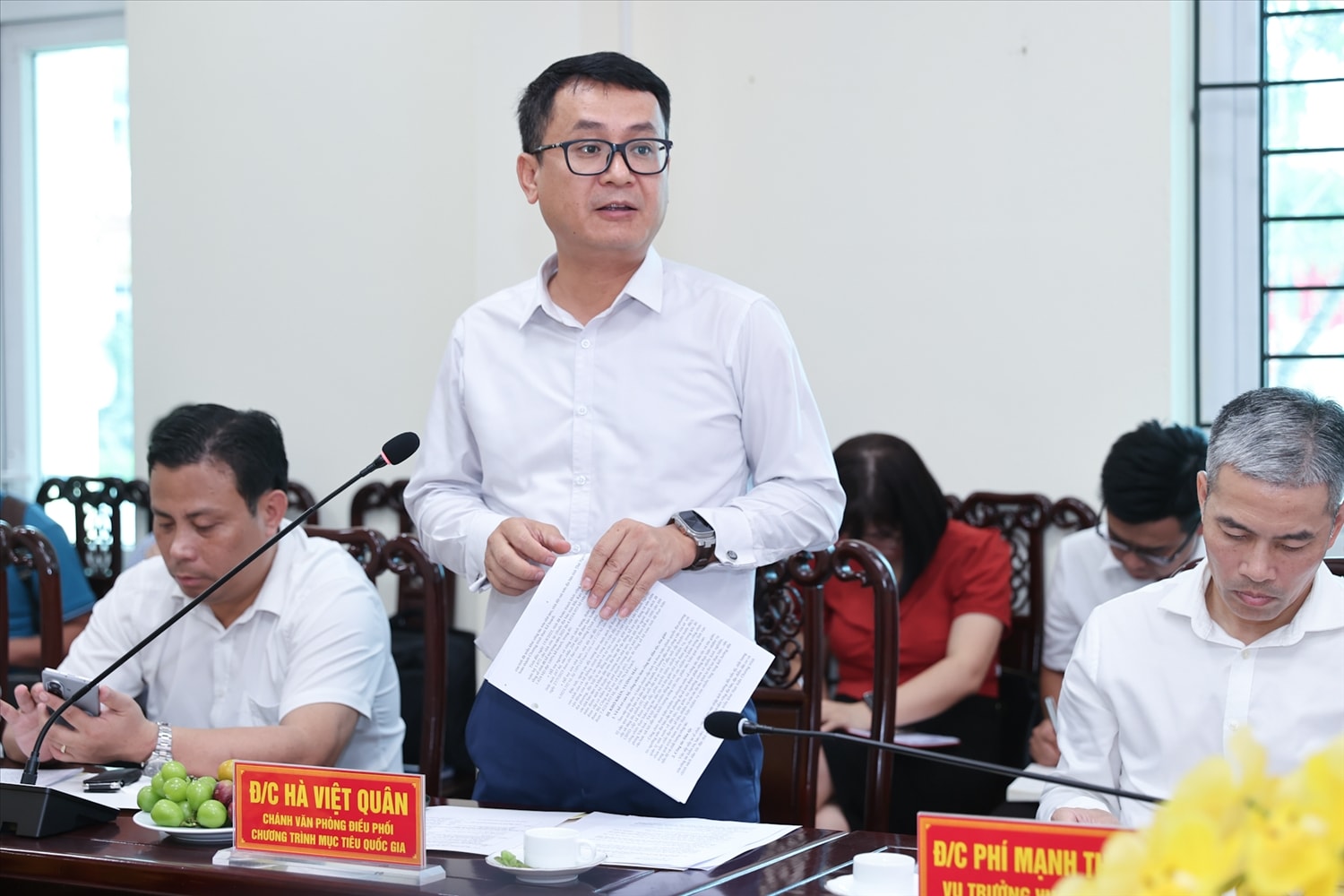 Chánh Văn phòng Chương trình mục tiêu quốc gia Hà Việt Quân phát biểu tại buổi làm việc