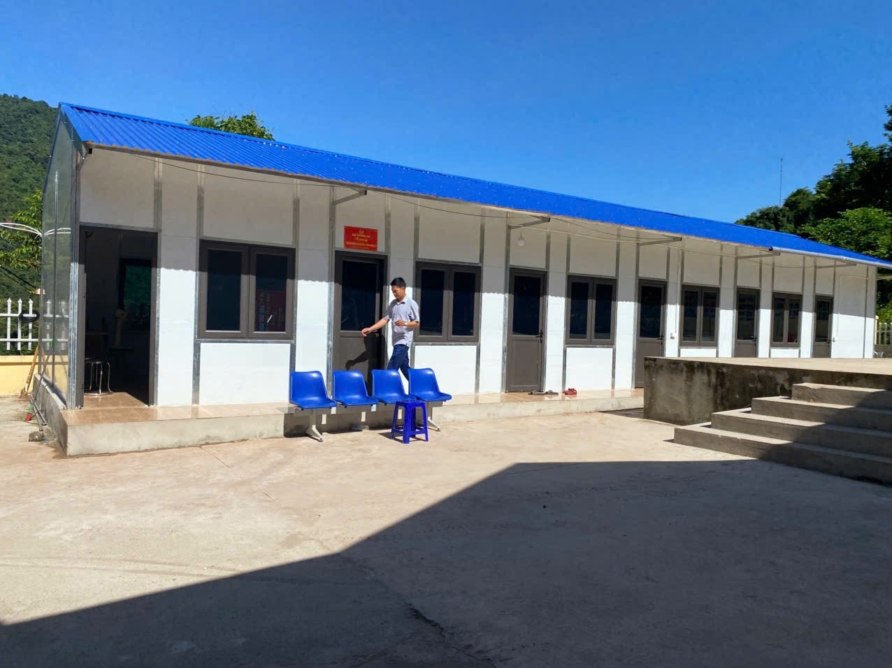 Nhà làm việc của Công an xã Mỹ Lý, xây dựng theo hình thức lắp ghép - Ảnh: Thanh Hải