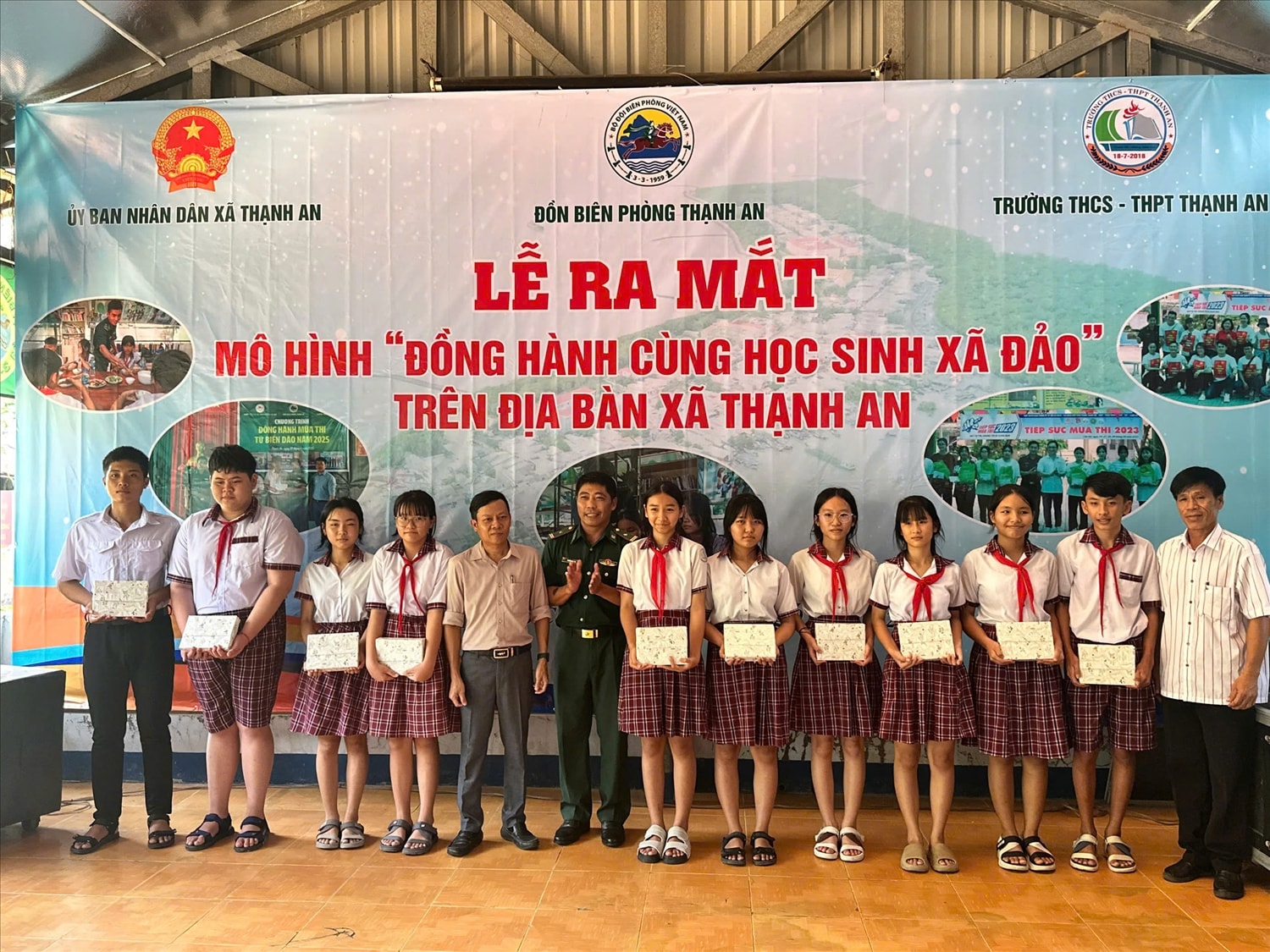 Chương trình “Đồng hành cùng học sinh xã đảo” nhằm góp phần chăm lo, hỗ trợ các em học sinh trên địa bàn xã đảo Thạnh An, Thành phố Hồ Chí Minh