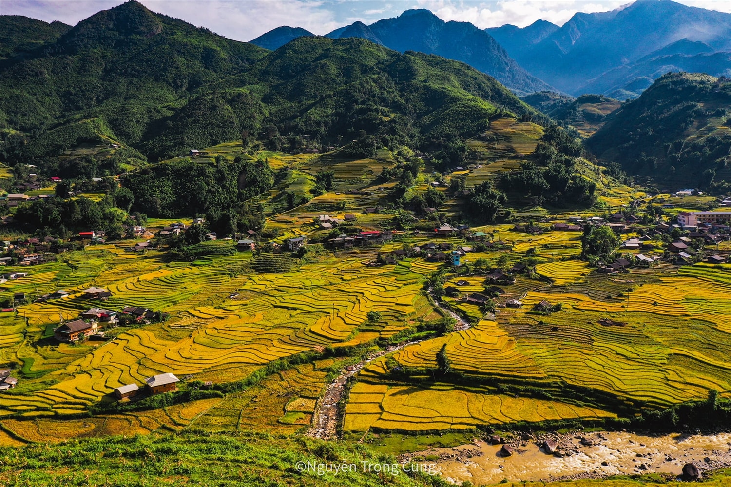 Khung cảnh ruộng bậc thang Sapa