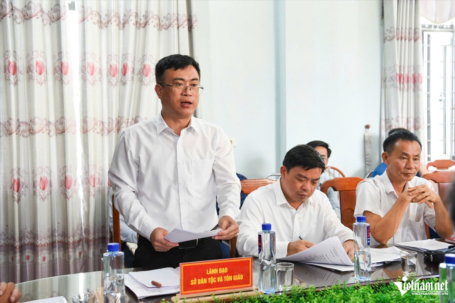 Giám đốc Sở Dân tộc và Tôn giáo Bắc Ninh Đào Duy Trọng phát biểu tại buổi làm việc Giám đốc Sở Dân tộc và Tôn giáo Bắc Ninh Đào Duy Trọng phát biểu tại buổi làm việc