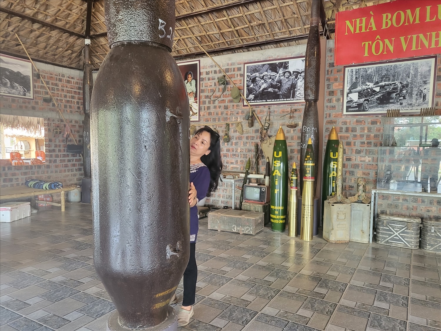 Một quả bom tấn không nổ.