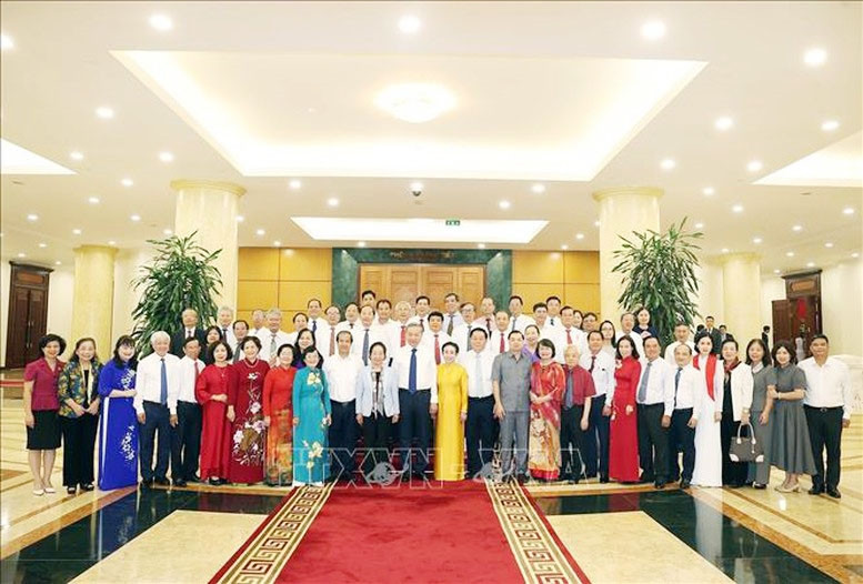 Tổng Bí thư Tô Lâm và các đại biểu - Ảnh: Thống Nhất /TTXVN