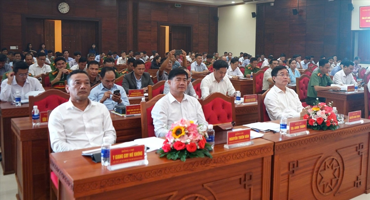 Đại biểu tham dự hội nghị (Ảnh: Lê Hường) Đại biểu tham dự hội nghị (Ảnh: Lê Hường)