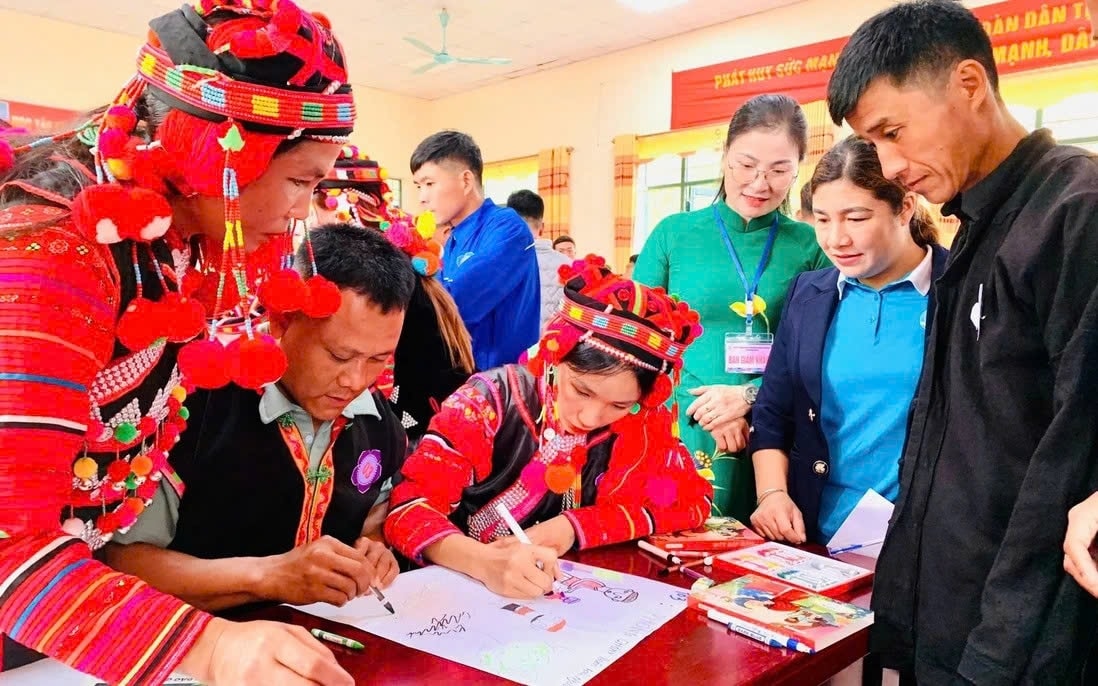 Từ các hoạt động tuyên truyền vận động của Dự án 8 đã giúp chị em phụ nữ thay đổi 