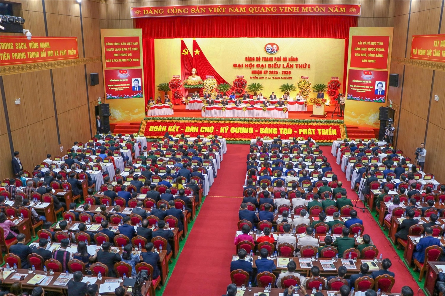 Quang cảnh Đại hội. (Ảnh Bin Hoàng).
