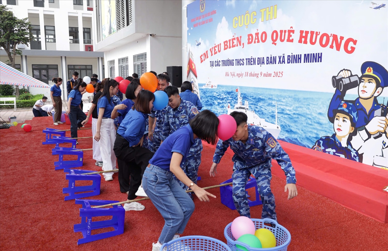 Các hoạt động trò chơi. (Ảnh: Văn Minh)