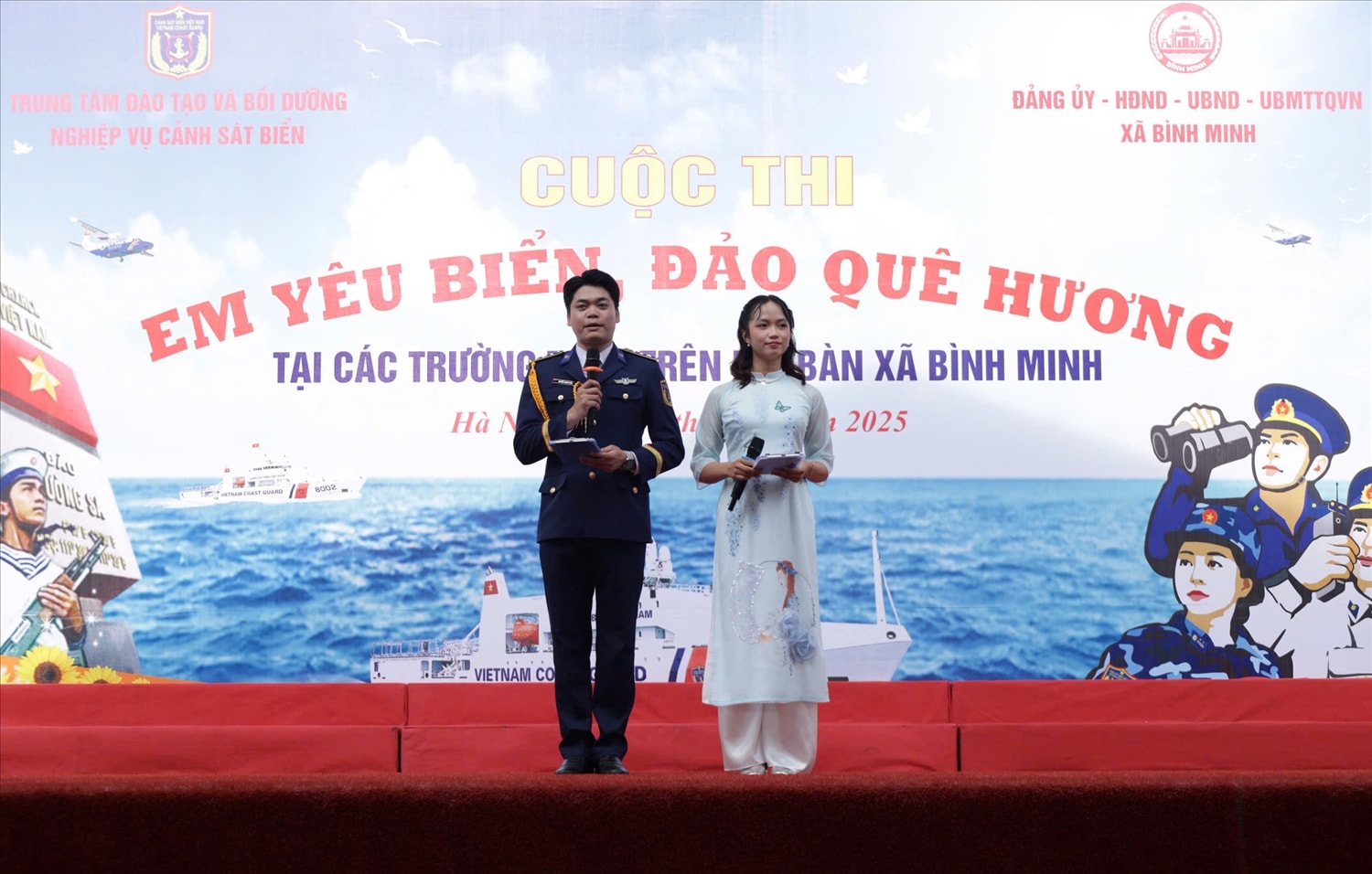 Cuộc thi nhằm giáo dục lòng yêu nước, ý thức bảo vệ chủ quyền biển, đảo thiêng liêng của Tổ quốc. (Ảnh: Văn Minh)