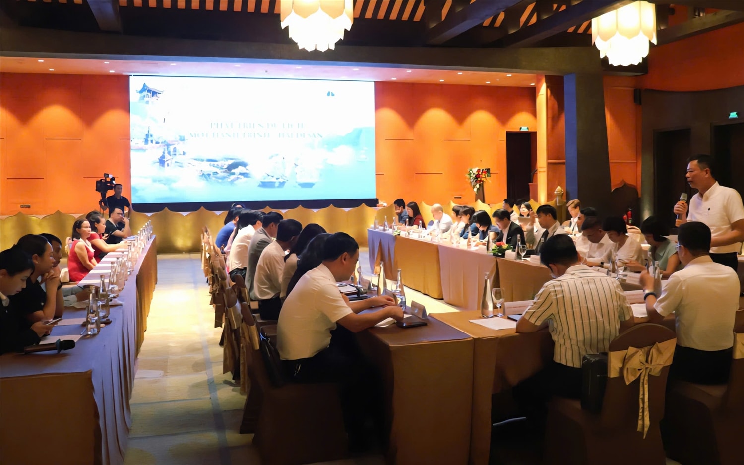Toàn cảnh hội thảo 