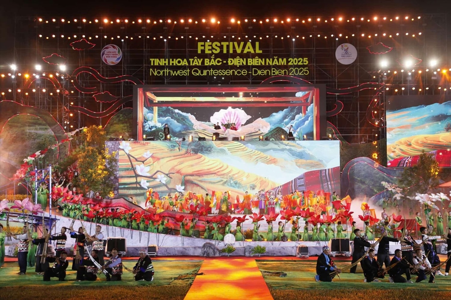 Các tiết mục biểu diễn văn nghệ tại Festival 