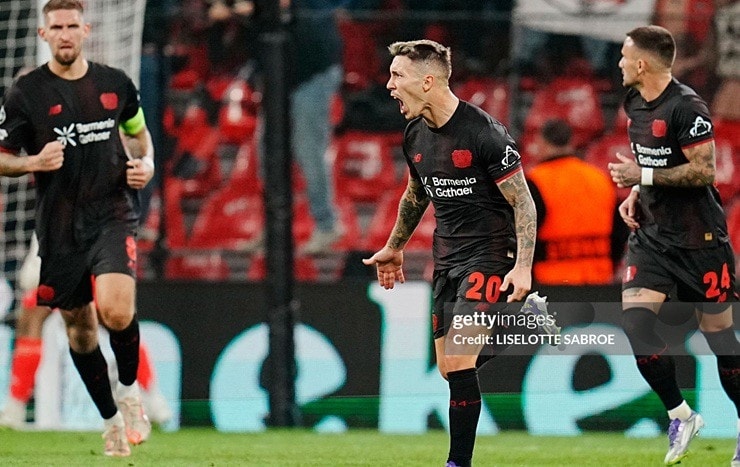 Bayer Leverkusen thoát hiểm ngoại mục trong trận ra quân Champions League 2025-2026 (Ảnh IT)