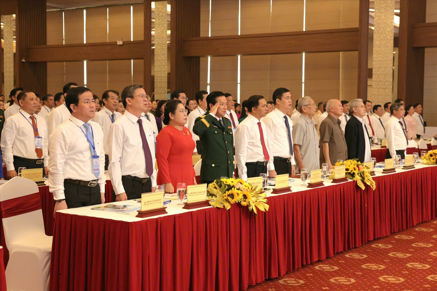 Các đại biểu tham dự Đại hội Thi đua yêu nước TP. Cần Thơ lần thứ I
