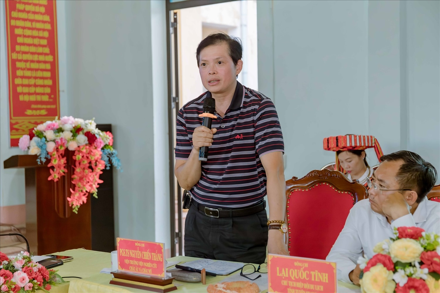 Ông Nguyễn Chiến Thắng, Viện trưởng Viện Nghiên cứu châu Âu, châu Mỹ (Viện Hàn lâm Khoa học xã hội Việt Nam)
