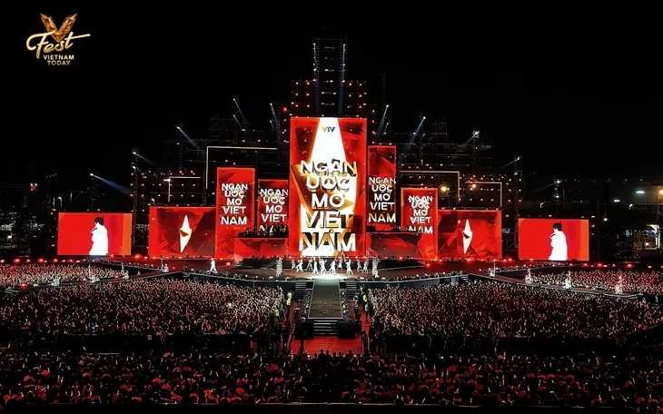 Sân khấu hoành tráng của V Fest - Vietnam Today tối 20/9.