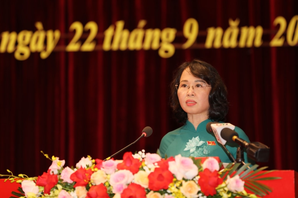 Chủ tịch HĐND tỉnh Quảng Ninh Trịnh Thị Minh Thanh phát biểu bế mạc kỳ họp