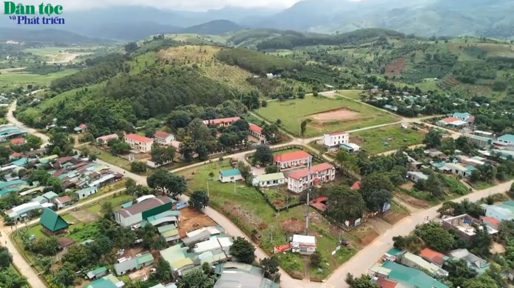 Những điển hình lan tỏa phong trào sản xuất giỏi ở xã Kon Đào 