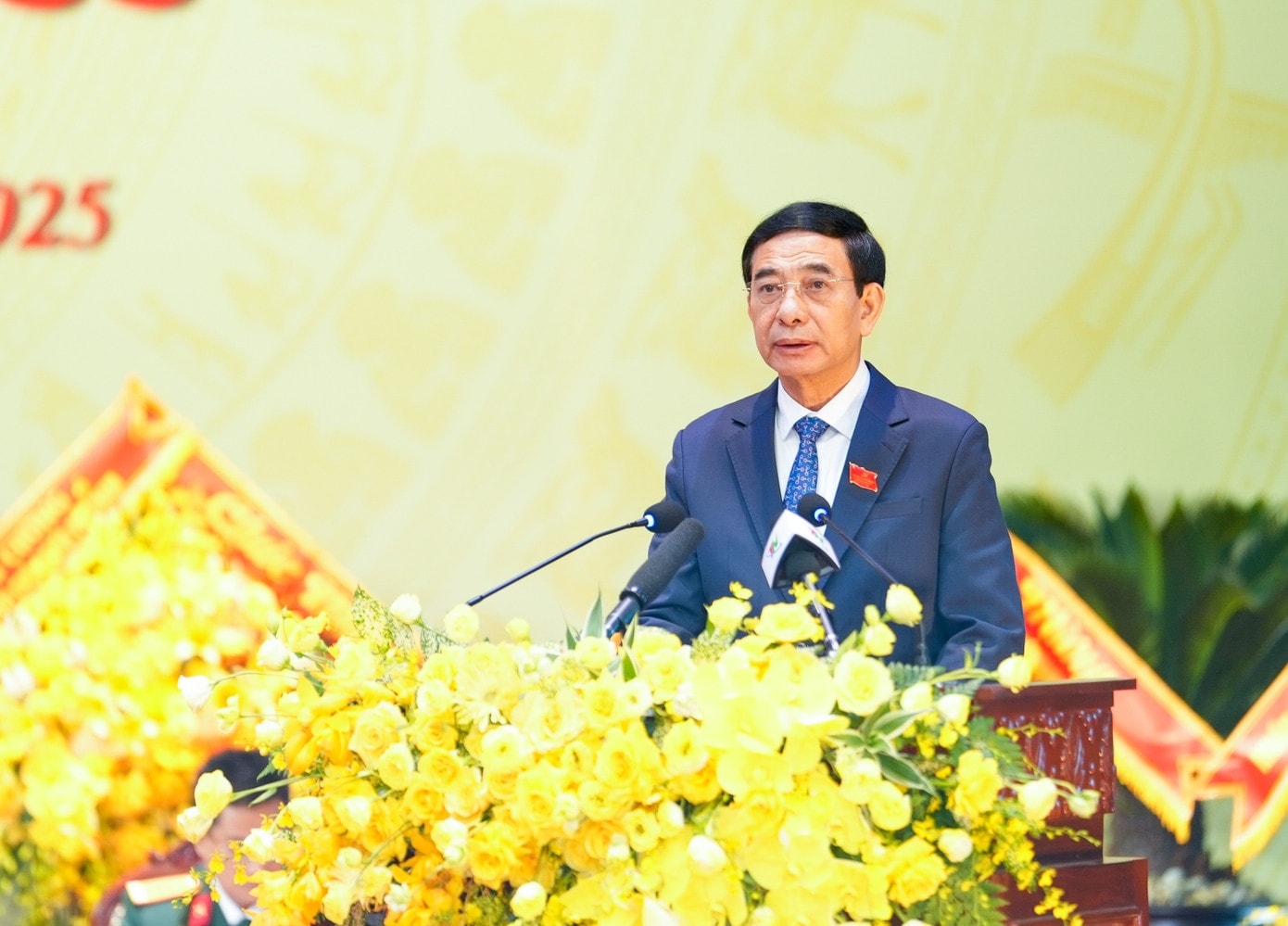 Đại tướng Phan Văn Giang, Uỷ viên Bộ Chính trị, Bộ trưởng Bộ Quốc phòng phát biểu chỉ đạo Đại hội.