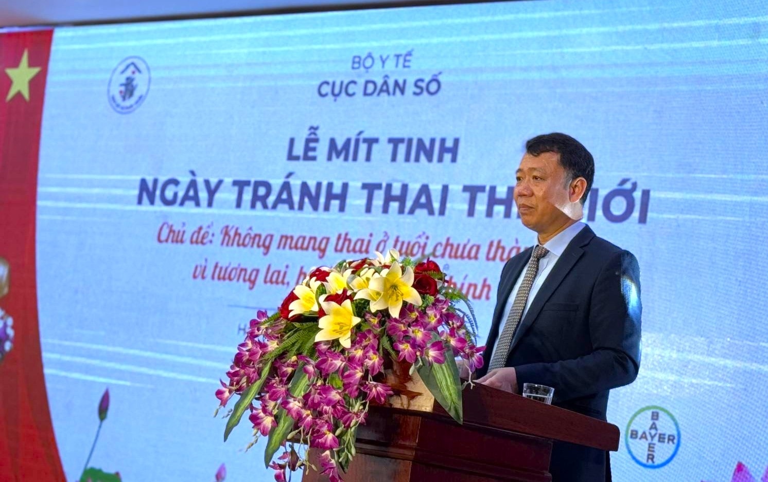 Cục trưởng Cục Dân số (Bộ Y tế) Lê Thanh Dũng phát biểu tại Lễ mít tinh