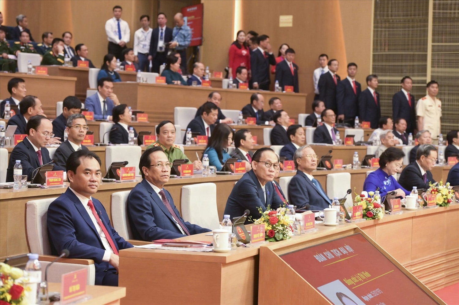 Các đồng chí lãnh đạo Đảng, Nhà nước dự Đại hội (Ảnh: Trọng Bảo)