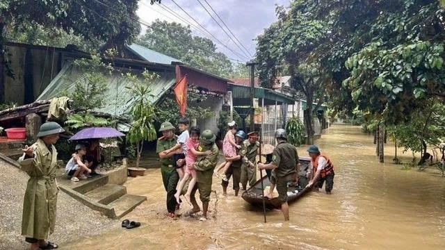  Mưa lớn từ nay đến hết ngày 30/9/2025 tại khu vực Bắc Trung Bộ và Bắc Bộ, nhất là từ Thanh Hóa đến Huế và các tỉnh Phú Thọ, Sơn La, Lào Cai.. nguy cơ xảy ra lũ ống, lũ quét, sạt lở đất