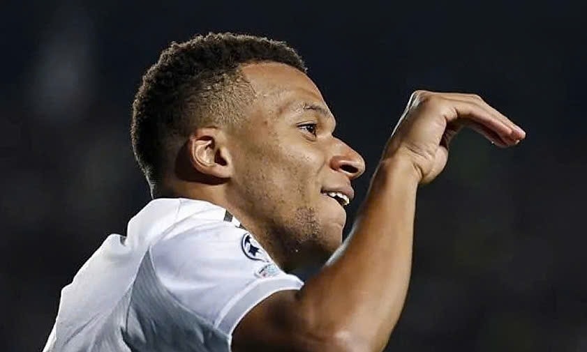 Mbappé lập hat-trick trong trận Real Madrid đại thắng Kairat (Ảnh IT)