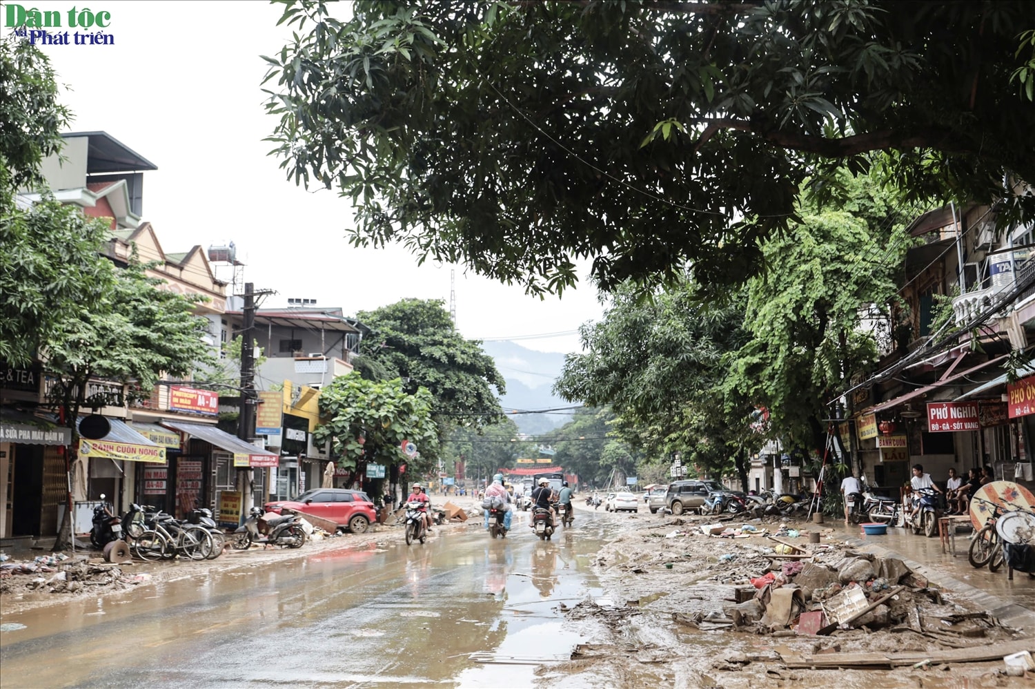 Tuyến đường Nguyễn Trãi – trục giao thông chính của thành phố Hà Giang trước đây ở thời điểm hiện tại.