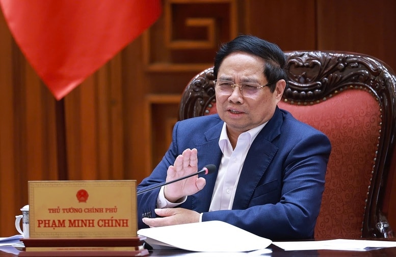 Thủ tướng yêu cầu các bộ, ngành xây dựng nguyên tắc, tiêu chí, tiêu chuẩn và giao cho địa phương căn cứ vào đó cùng điều kiện thực tế tại địa phương mình để đề xuất việc bố trí, sắp xếp - Ảnh: VGP/Nhật Bắc