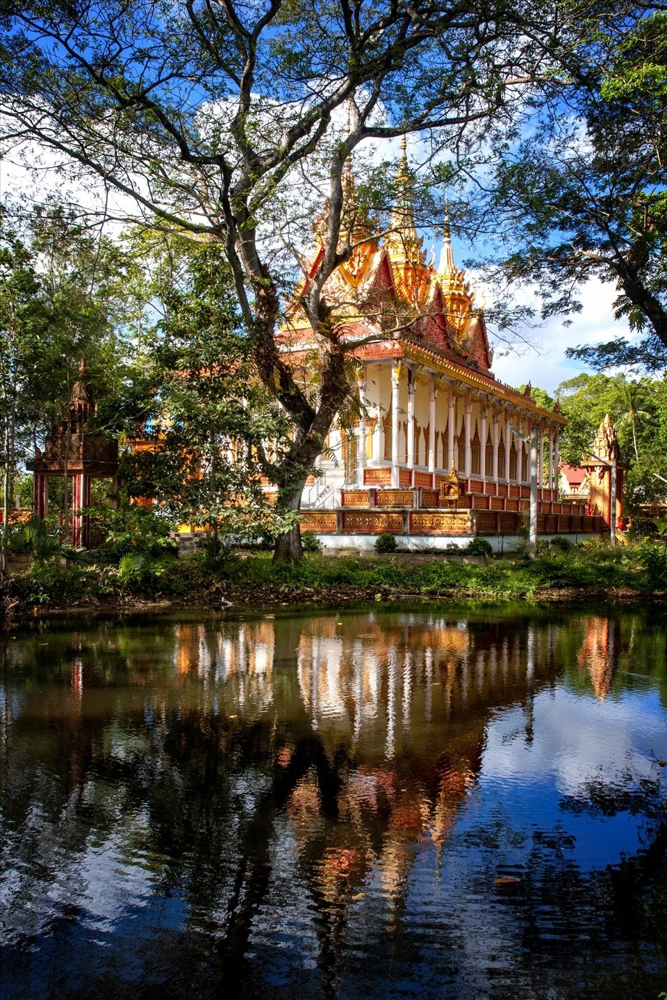 Prasat Kong được xem là 1 trong những ngôi chùa Khmer cổ ở Sóc Trăng và khu vực Đồng bằng Sông Cửu Long. Ảnh: CL