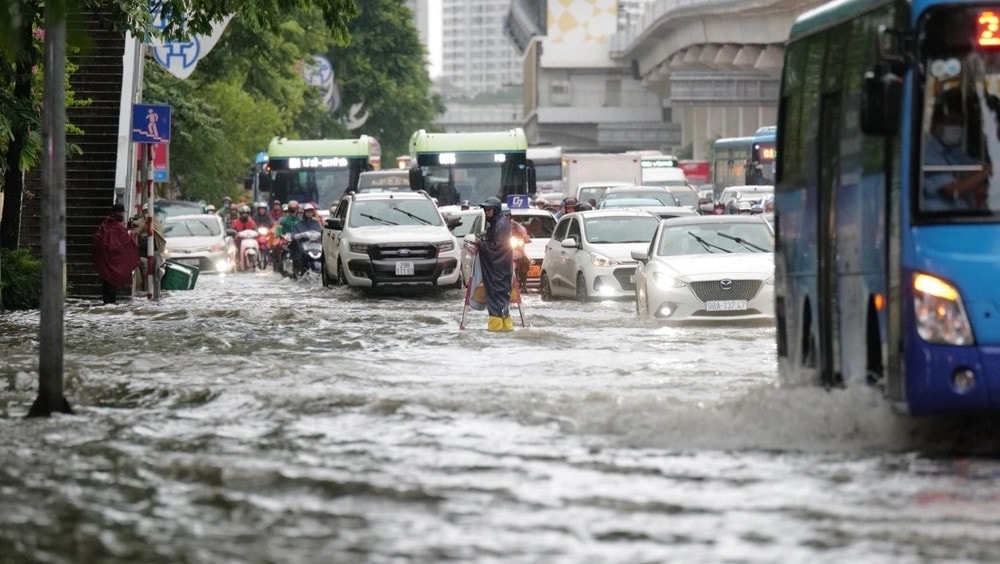 Nhiều tuyến phố ở Hà Nội có nguy cơ ngập cao (Ảnh IT)