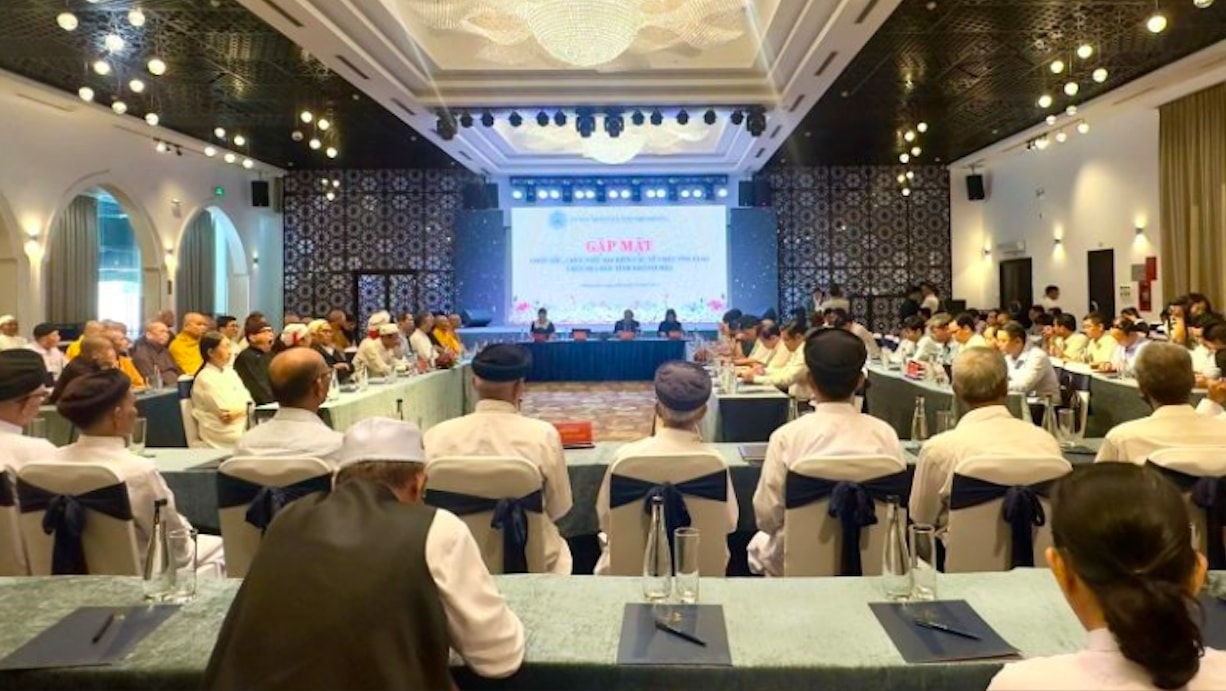 Quang cảnh buổi gặp mặt (Ảnh T.N)