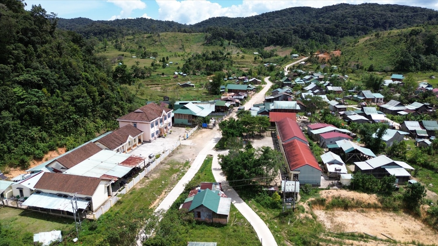 Khu vực xã Măng Bút, nơi thường xuyên xảy ra động đất. (Ảnh: Ngọc Chí)