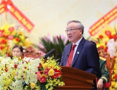 Phó Thủ tướng Thường trực Nguyễn Hòa Bình phát biểu chỉ đạo tại Đại hội đại biểu Đảng bộ tỉnh Lâm Đồng.