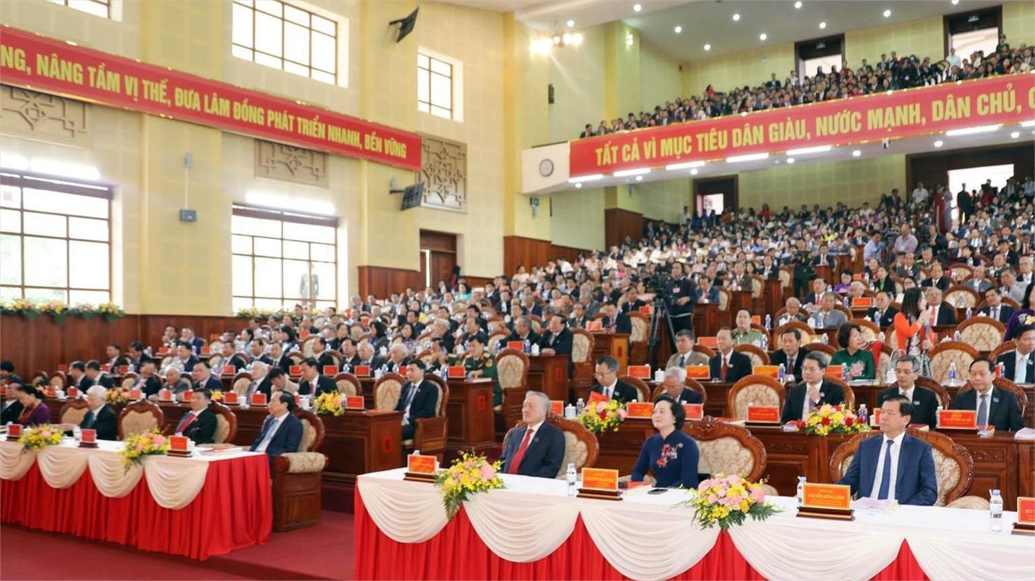 Các đại biểu tham dự Đại hội đại biểu Đảng bộ tỉnh Lâm Đồng.