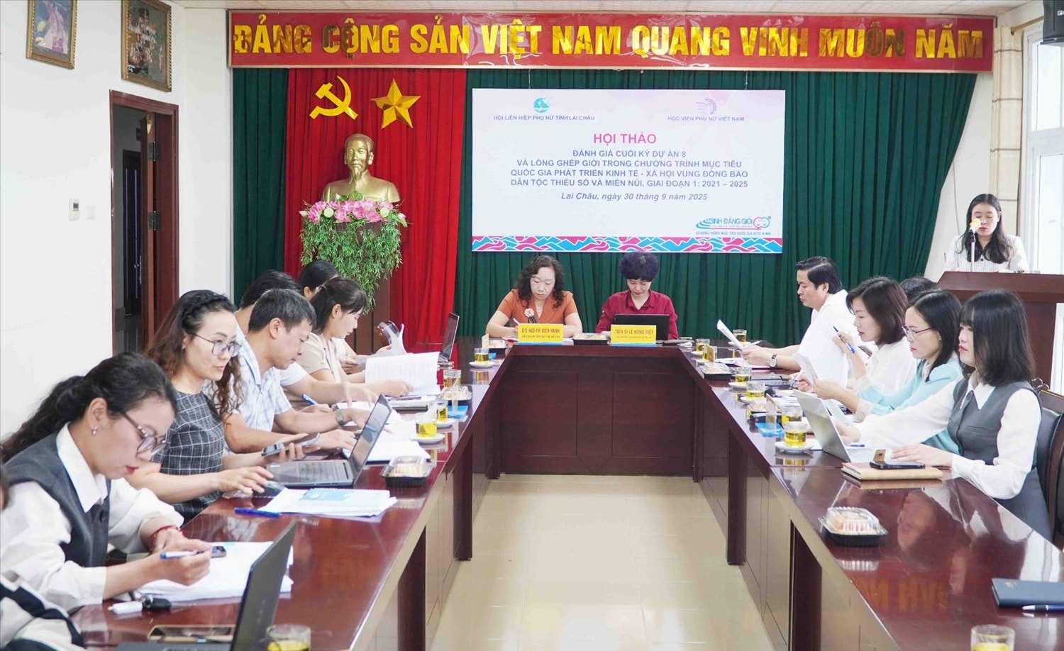 Hội Liên hiệp Phụ nữ tỉnh Lai Châu tổ chức tổng kết Dự án 8 Hội Liên hiệp Phụ nữ tỉnh Lai Châu tổ chức tổng kết Dự án 8