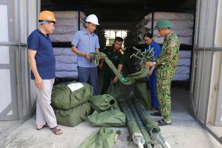 Nhà bạt cứu sinh do lực lượng dự trữ quốc gia cấp phát, giúp người dân Nghệ An ổn định chỗ ở sau bão số 3