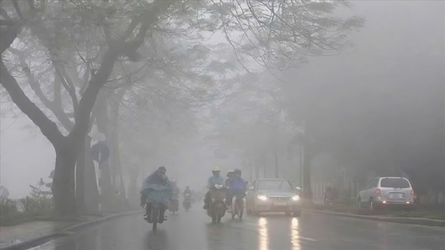 Dự báo khu vực Hà Nội đêm 18/10 và sáng 19/10 có mưa, mưa rào rải rác và có dông.Ảnh: ITN