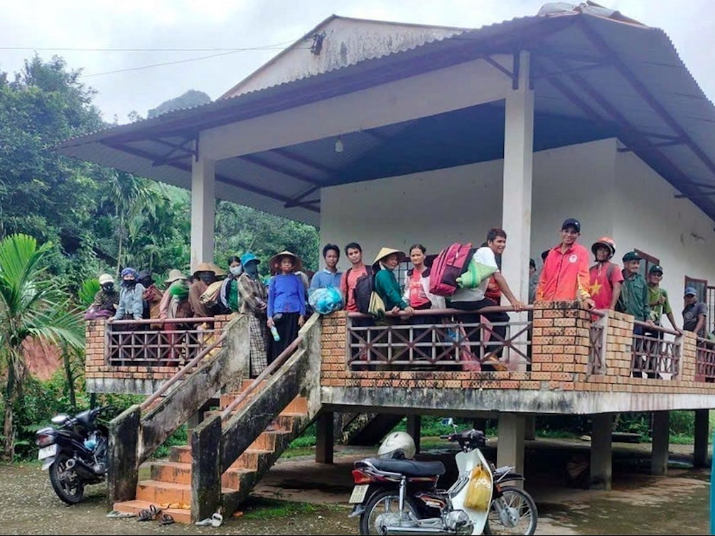 Toàn bộ 61 hộ dân với 216 nhân khẩu dưới chân núi Gò Oát đã được di dời đến nơi ở tạm an toàn (Ảnh CTV)