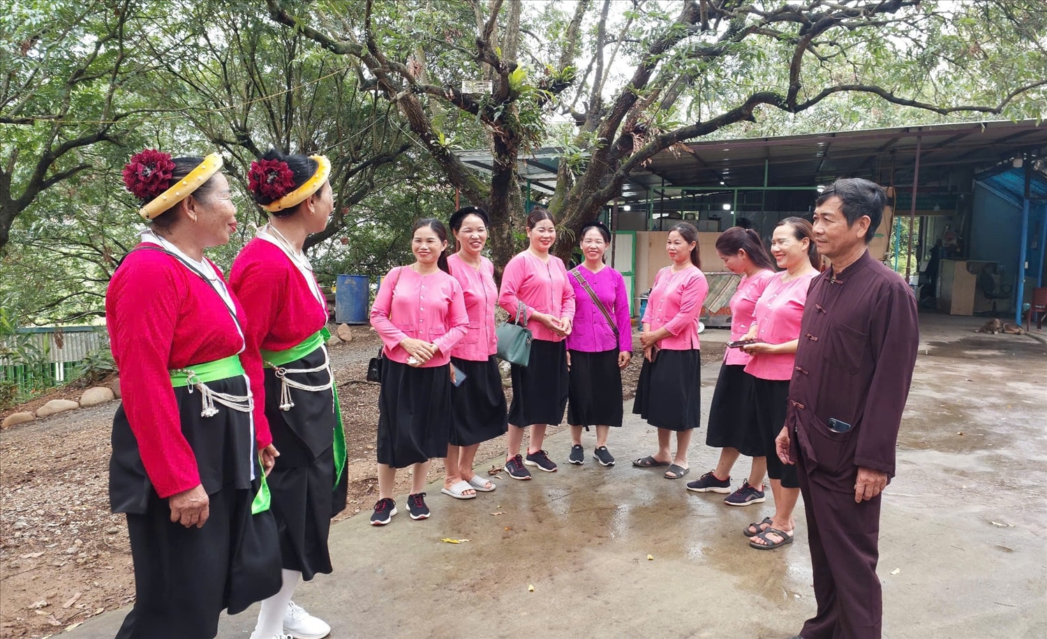 Thành viên Câu lạc bộ soọng cô Dương Huy hào hứng chia sẻ về làn điệu Soọng cô