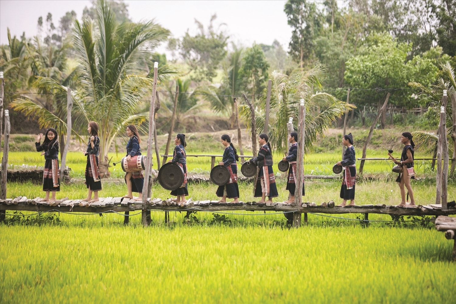 Xã Tơ Tung, tỉnh Gia Lai có nhiều đội cồng chiêng nữ, thường xuyên tham gia tại các lễ hội, Festival Xã Tơ Tung, tỉnh Gia Lai có nhiều đội cồng chiêng nữ, thường xuyên tham gia tại các lễ hội, Festival