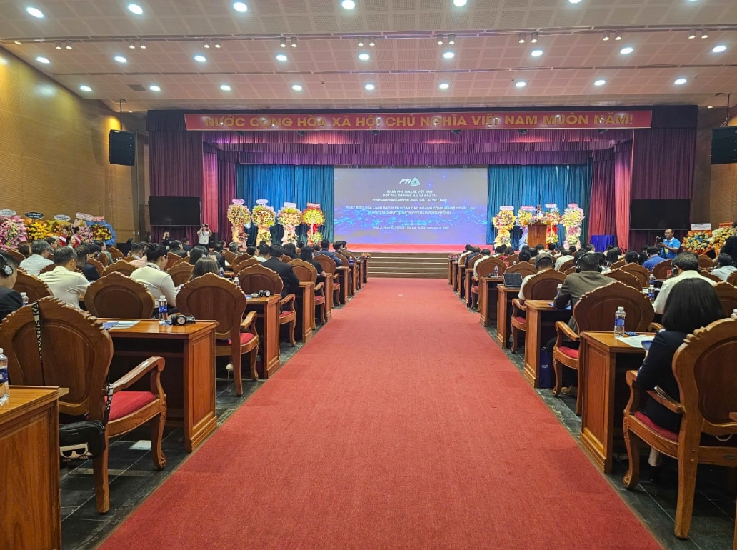 Quang cảnh Hội nghị. (Ảnh T.N)