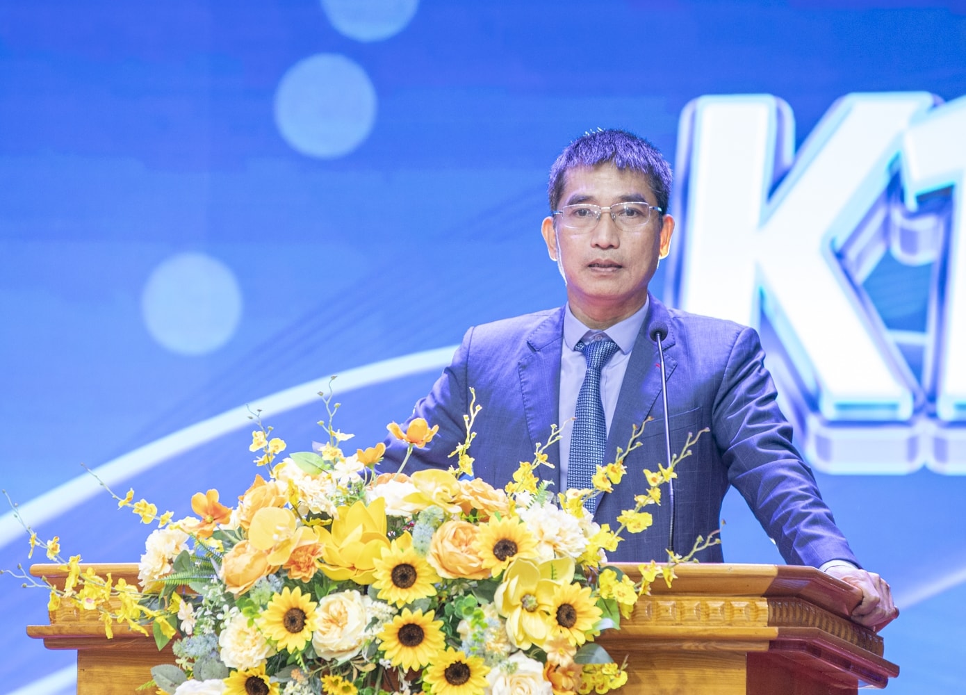 Gs. Ts Nguyễn Văn Hiếu - Phó Giám đốc Đại học Phenikaa kiêm Trưởng khoa Công nghệ số liên ngành phát biểu tại chương trình