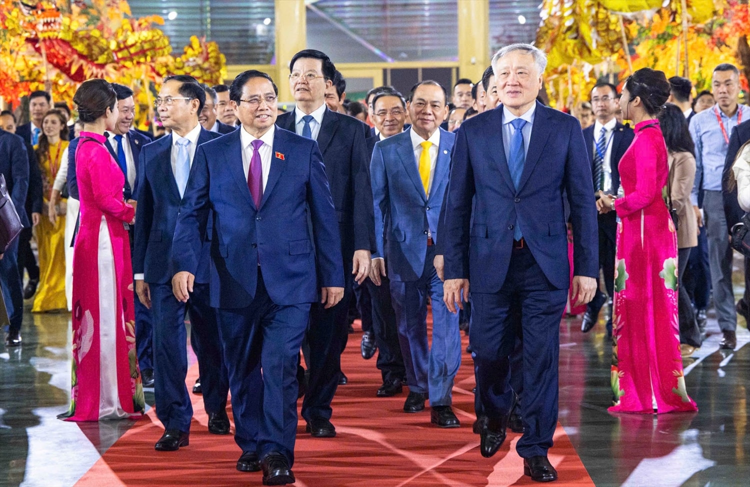 Thủ tướng Phạm Minh Chính dự lễ khai mạc Hội chợ Mùa Thu lần thứ nhất năm 2025 với chủ đề 