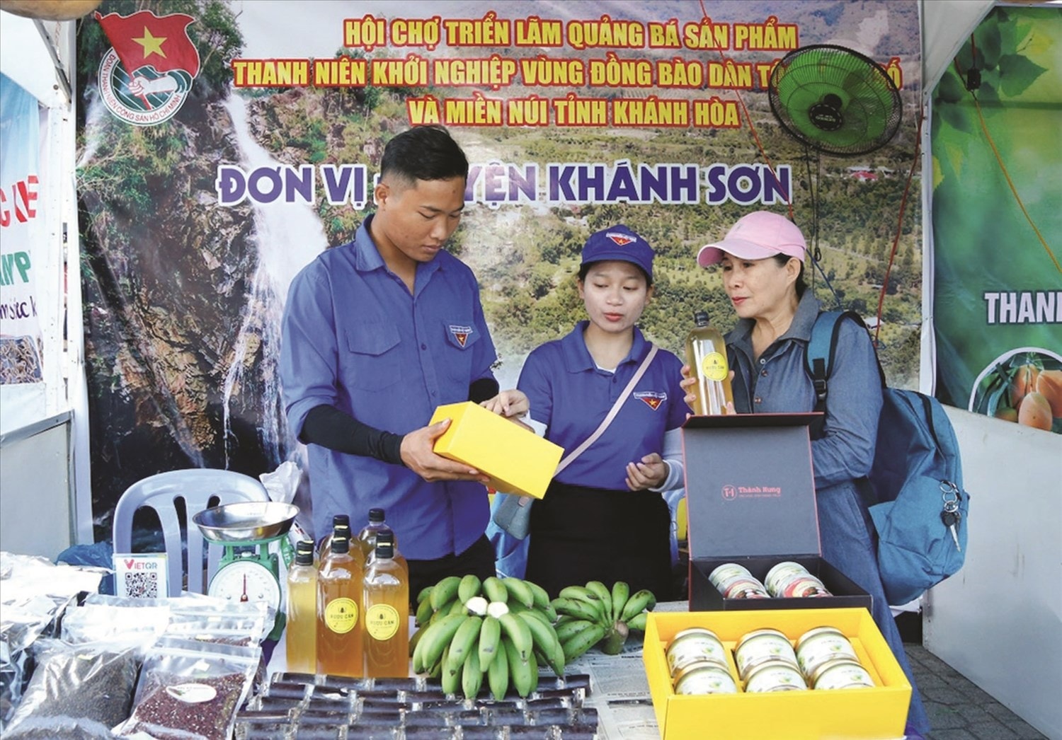 Những sản phẩm khởi nghiệp của các thành viên Tổ hợp tác nông sản Tà Giang 2, xã Khánh Sơn, tỉnh Khánh Hoà Những sản phẩm khởi nghiệp của các thành viên Tổ hợp tác nông sản Tà Giang 2, xã Khánh Sơn, tỉnh Khánh Hoà