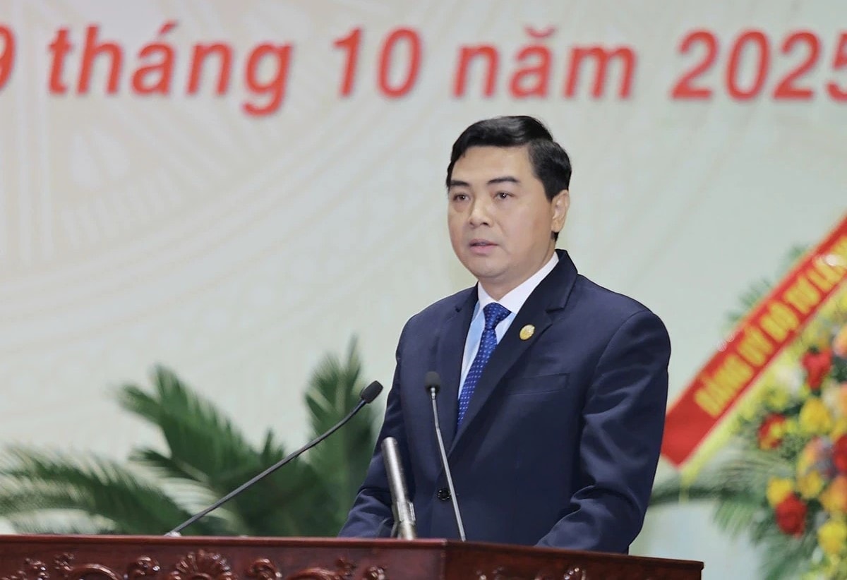 Ông Nguyễn Hoài Anh, Chủ tịch UBND tỉnh Thanh Hóa phát biểu tại Đại hội.