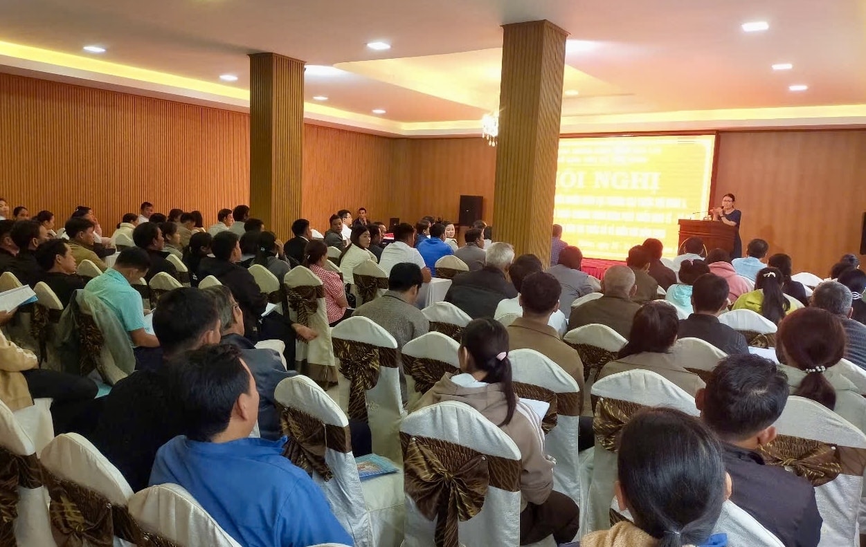 Quang cảnh lớp tập huấn