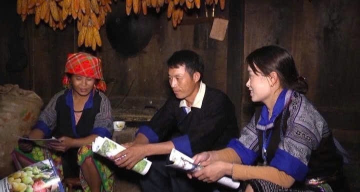Buổi trao đổi Tuyên truyền phòng chống tảo hôn, hôn nhân cận huyết thống của người đồng bào DTTS tỉnh Lào Cai